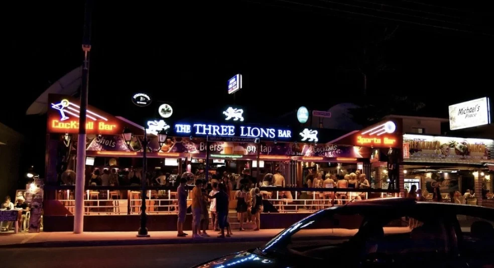 Three Lions Bar Zante