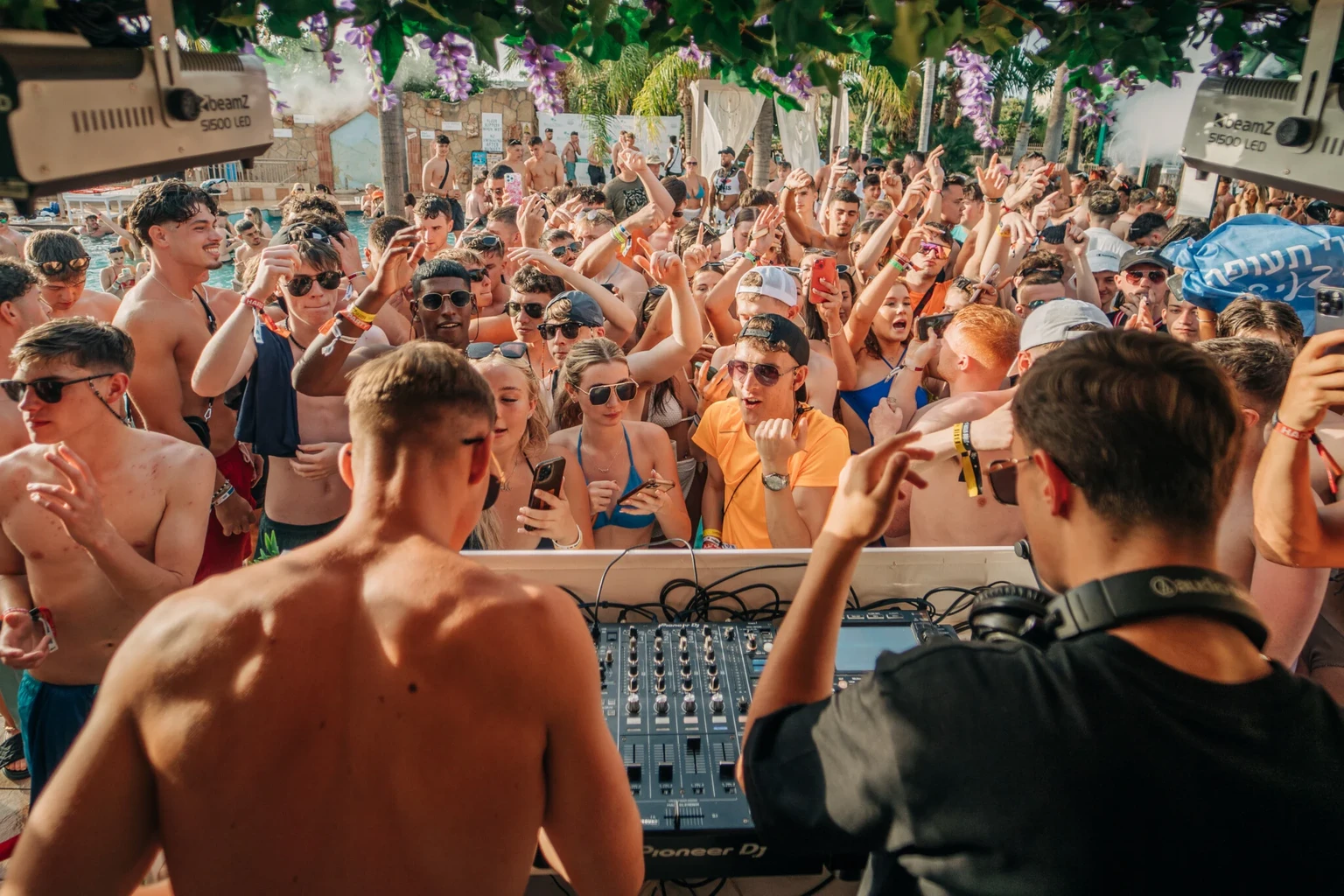 Champagne Sessions Malia